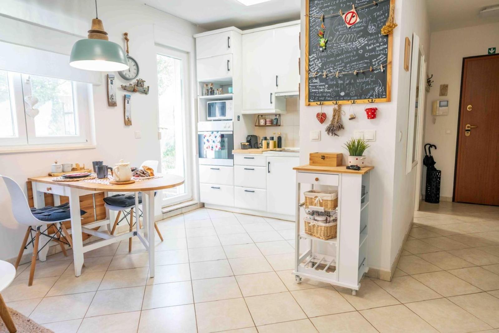 Apartment With Terrace And Garden Next To Marjan Park - 2 Free Bikes Split Bagian luar foto